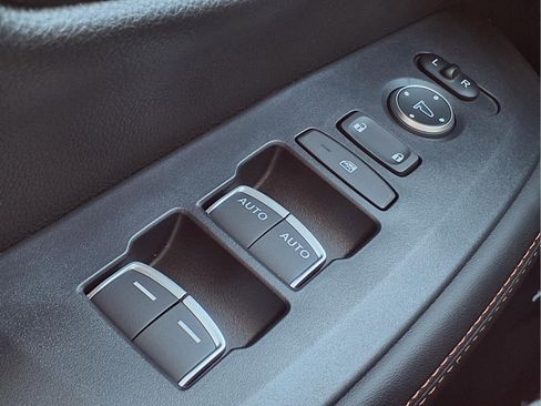 New 2026 Honda HR-V Sport image 28