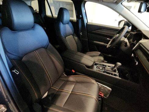 Used 2025 MAZDA CX-50 AWD 2.5 S w/ Cargo Package image 17