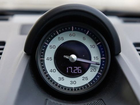 Used 2023 Porsche 911 Carrera 4 GTS image 50