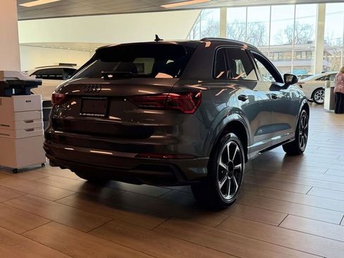 Certified 2025 Audi Q3 2.0T Premium Plus w/ Premium Plus Package image 3