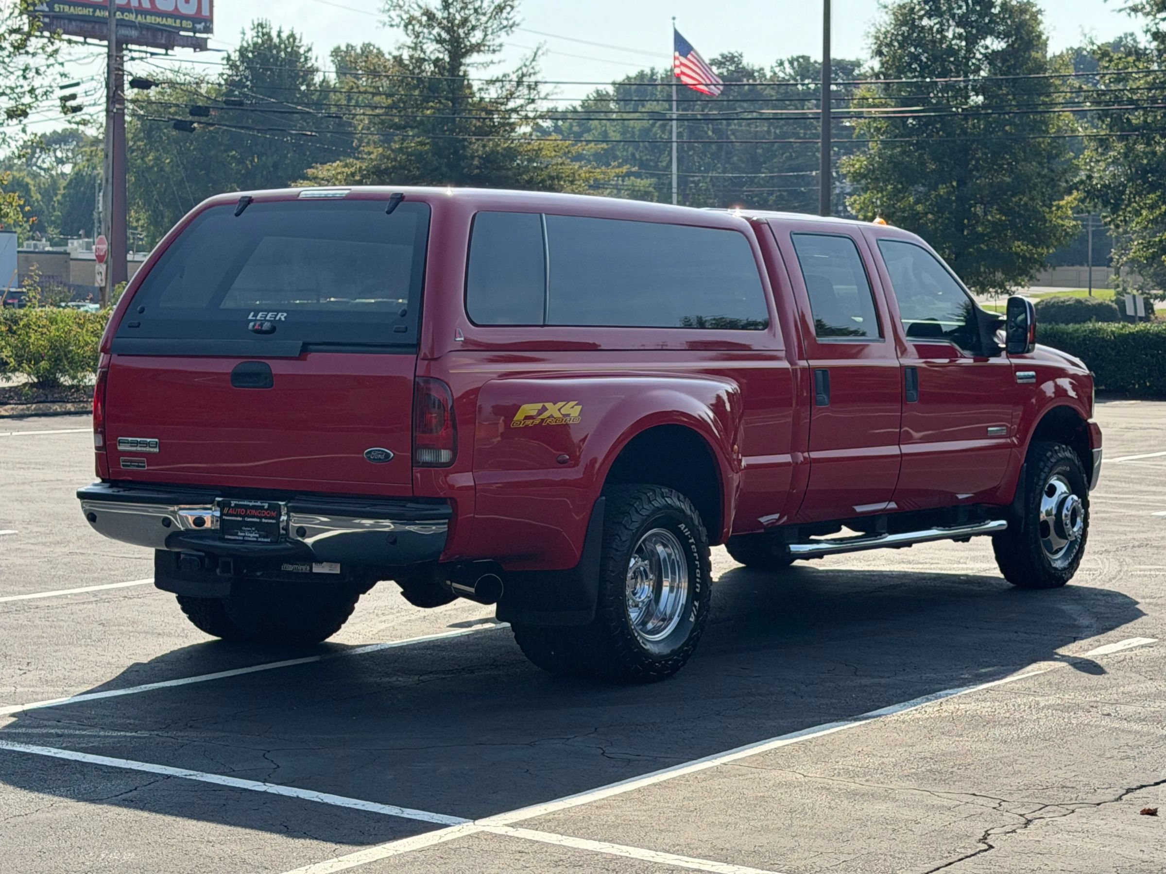 Used 2007 Ford F350 XLT AWD/4WD image 6