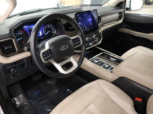 Used 2024 Ford Expedition Max Limited image 12