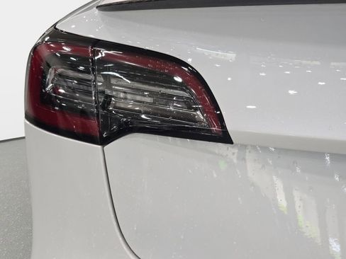 Used 2020 Tesla Model 3 RWD image 26