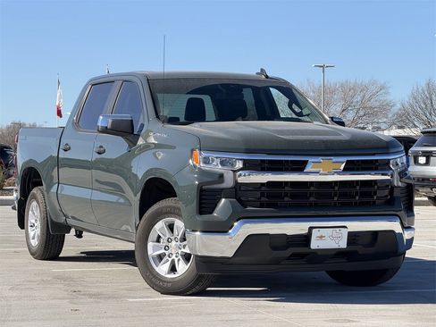 New 2026 Chevrolet Silverado 1500 LT image 2