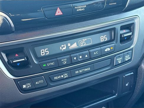 Used 2023 Honda Passport EX-L image 15