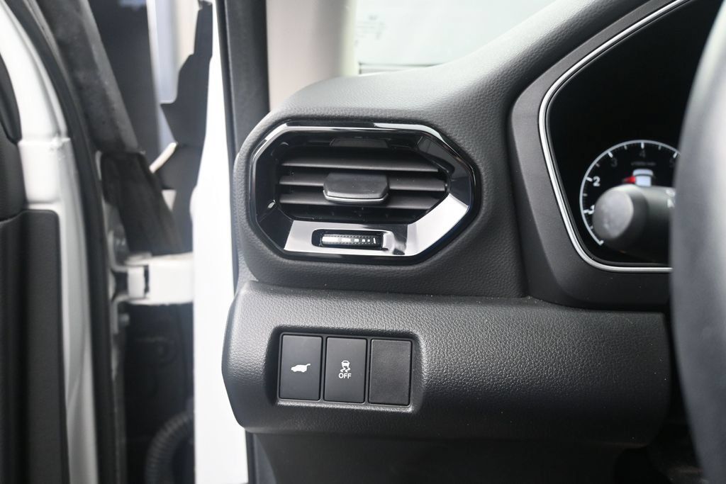 Used 2025 Honda Pilot Touring image 22