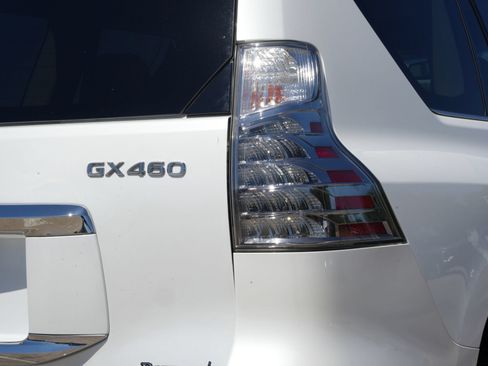 Used 2019 Lexus GX 460 Premium AWD/4WD image 22