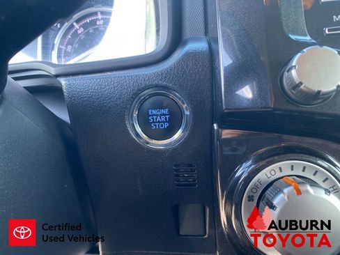 Used 2021 Toyota 4Runner TRD Off-Road Premium AWD/4WD image 42