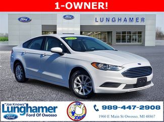 Used 2018 Ford Fusion S image 1