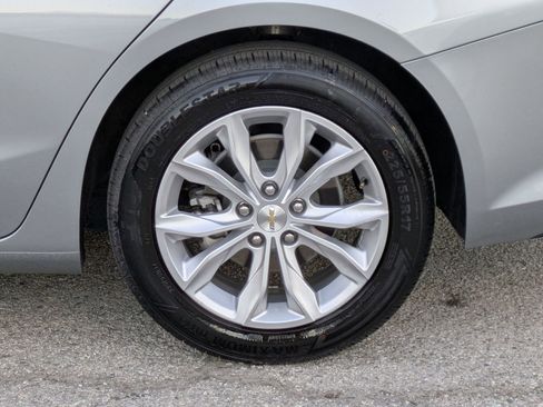 Used 2023 Chevrolet Malibu LT image 9