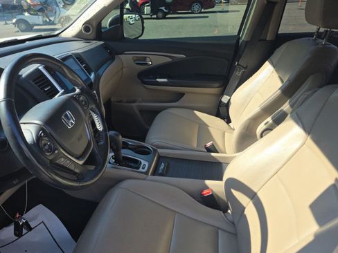 Used 2017 Honda Pilot EX-L image 13