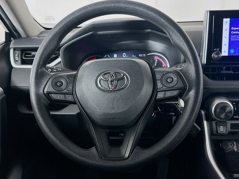 Used 2023 Toyota RAV4 LE AWD/4WD image 17