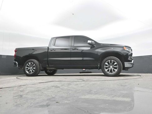 Used 2024 Chevrolet Silverado 1500 LT AWD/4WD image 29