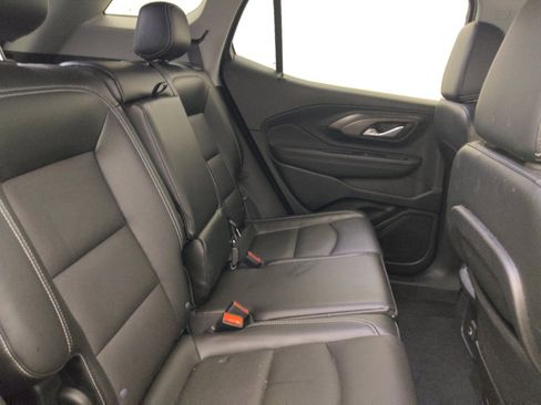 Used 2022 GMC Terrain SLT FWD image 19