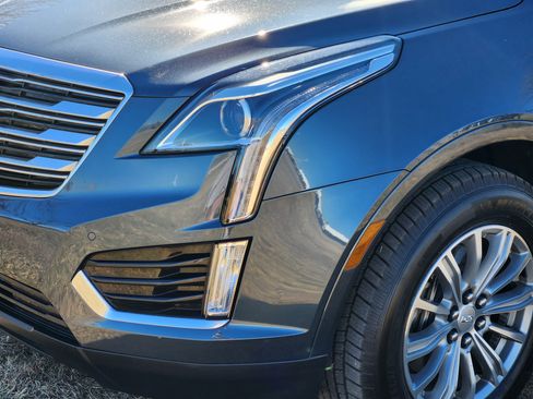 Used 2019 Cadillac XT5 Luxury image 9