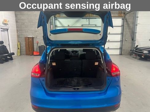 Used 2016 Ford Focus SE FWD image 22
