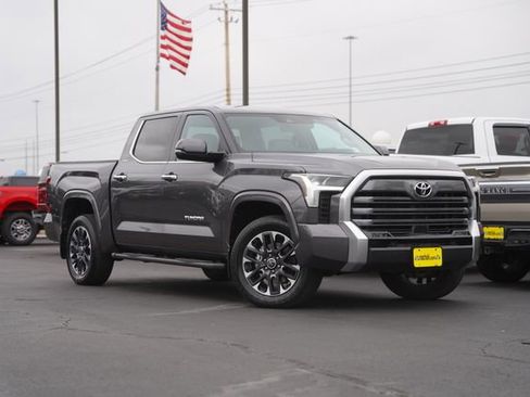 Used 2024 Toyota Tundra Limited w/ Power Package AWD/4WD image 2