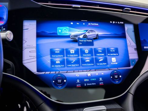 Used 2023 Mercedes-Benz EQS AMG 4MATIC image 35