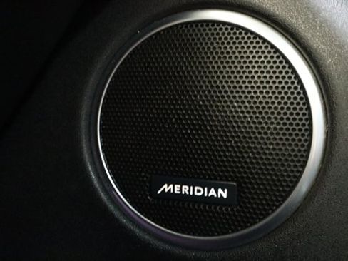 Used 2020 Land Rover Discovery Sport S image 15