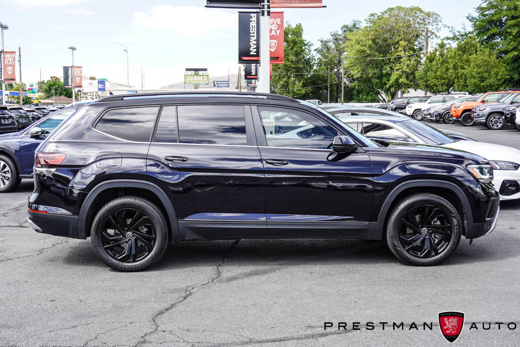 Used 2023 Volkswagen Atlas SE w/ Panoramic Sunroof Package AWD/4WD image 11