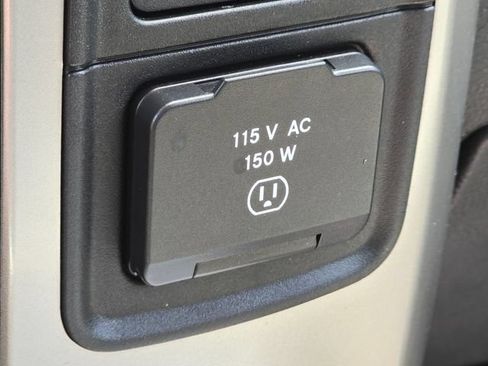 Used 2019 RAM 1500 Big Horn AWD/4WD image 15