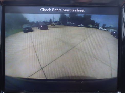 Used 2017 Jeep Compass Limited w/ Navigation Group AWD/4WD image 19