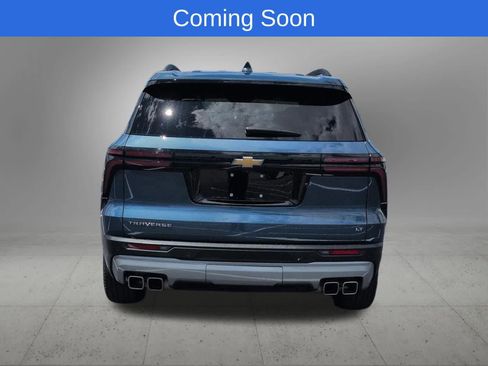 Used 2024 Chevrolet Traverse LT w/ Enhanced Driving Package FWD image 5