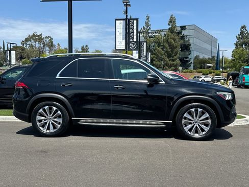 Used 2021 Mercedes-Benz GLE 350 4MATIC image 2