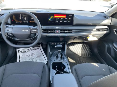 New 2026 Kia K4 FWD image 23