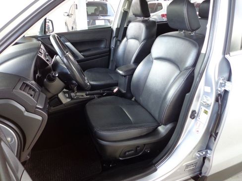 Used 2014 Subaru Forester 2.5i Limited w/ Popular Package #1 AWD/4WD image 14