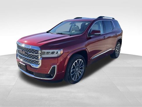 Used 2022 GMC Acadia Denali w/ Denali Technology Package image 2