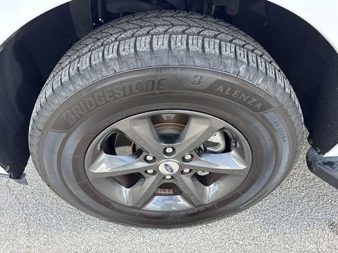 Used 2019 Ford Expedition Max XLT w/ Equipment Group 202A AWD/4WD image 14