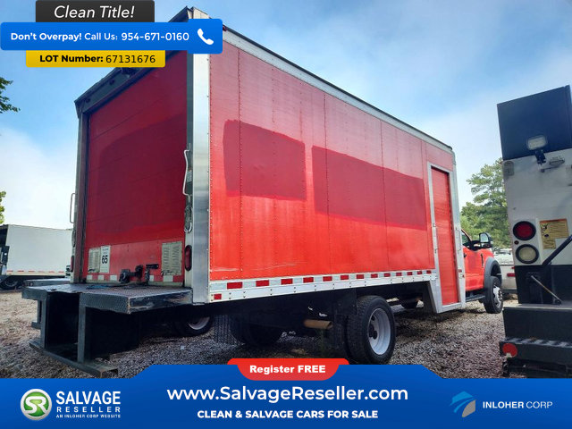 Used 2017 Ford F550 2WD Regular Cab Super Duty image 4