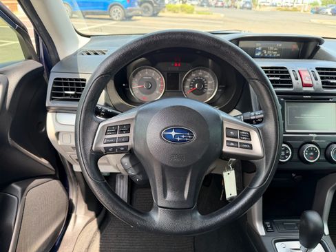 Used 2015 Subaru Forester 2.5i Premium AWD/4WD image 17