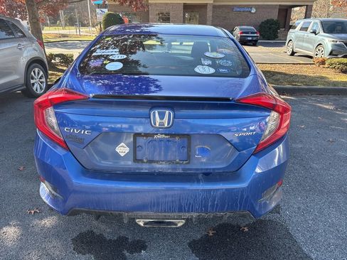 Used 2019 Honda Civic Sport image 6