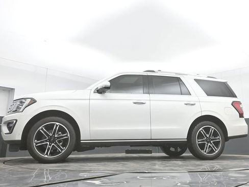 Used 2020 Ford Expedition Limited w/ Special Edition Package AWD/4WD image 30