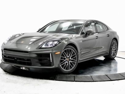 New 2025 Porsche Panamera