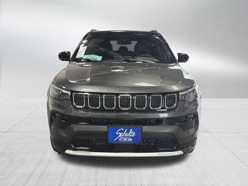 Used 2023 Jeep Compass Limited w/ Elite Group AWD/4WD image 2