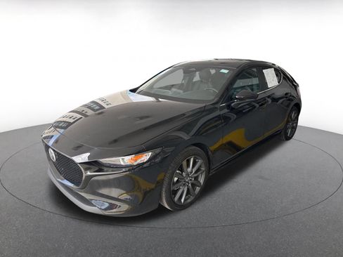 Used 2026 MAZDA MAZDA3 s FWD image 2