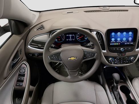 Used 2024 Chevrolet Malibu LT FWD image 23