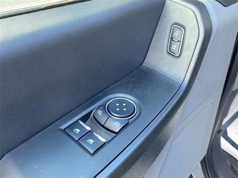 New 2025 Ford F550 4x4 Regular Cab Super Duty image 9