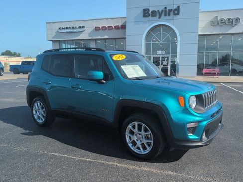 Used 2021 Jeep Renegade Latitude AWD/4WD image 1