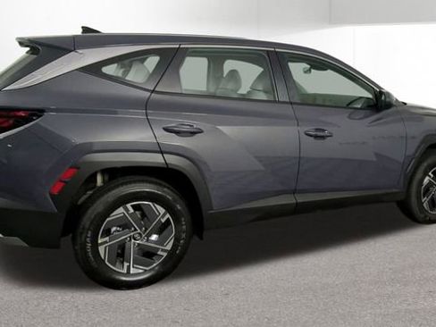 New 2026 Hyundai Tucson Blue SE AWD/4WD image 9