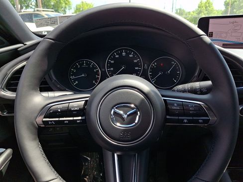 New 2026 MAZDA MAZDA3 Hatchback w/Premium Plus Pkg AWD/4WD image 14