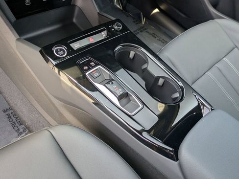 New 2027 Audi Q6 e-tron Premium Plus AWD/4WD image 7