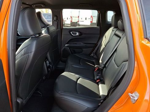 New 2026 Jeep Compass Limited image 8