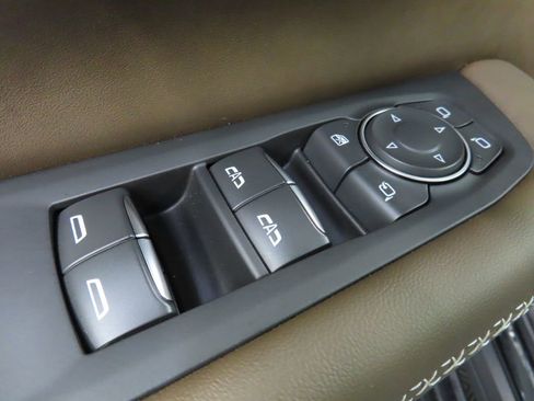 Used 2025 GMC Yukon XL Denali Ultimate AWD/4WD image 73