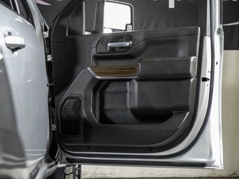 Used 2023 Chevrolet Silverado 3500 LT w/ Convenience Package image 36