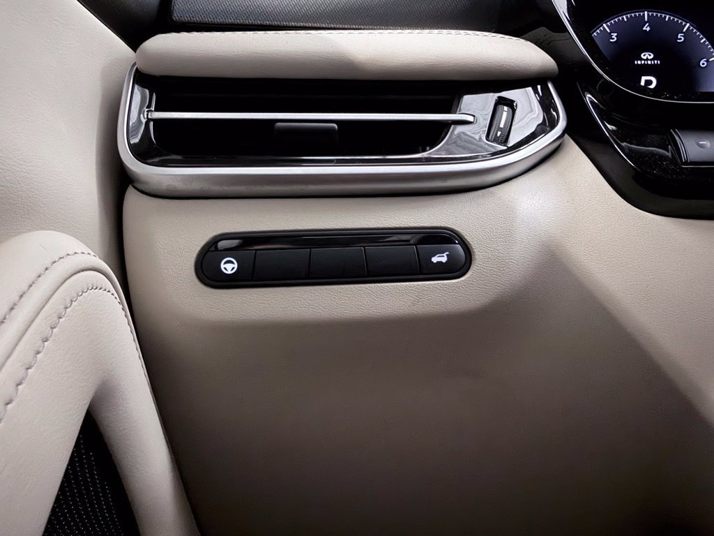 Certified 2023 INFINITI QX60 Luxe w/ Cargo Package FWD image 28