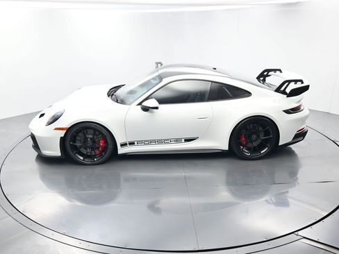 Certified 2022 Porsche 911 GT3 image 39